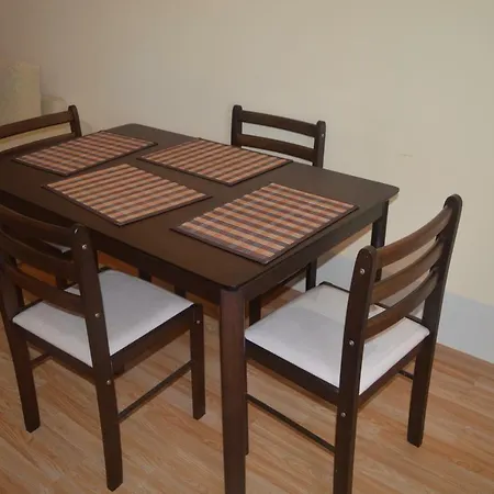 Bratanov Nobel Apartman *