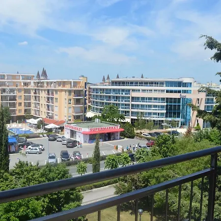 Bratanov Nobel Apartman