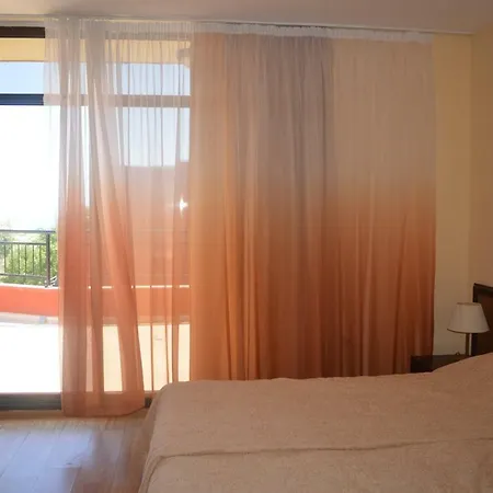 Bratanov Nobel Appartamento Sunny Beach